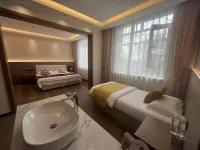 Jingdu Hotel (Shibazhan Forestry Bureau)