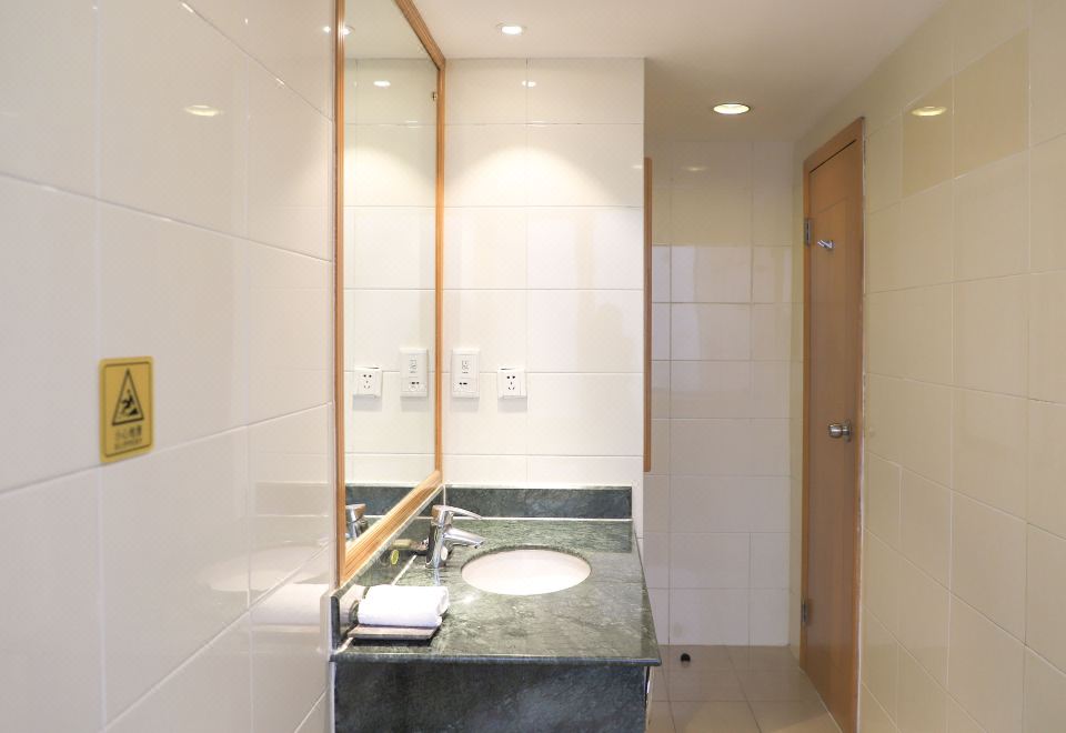 馨享·舒适大套房（会客厅,德国GROHE花洒,双衞）