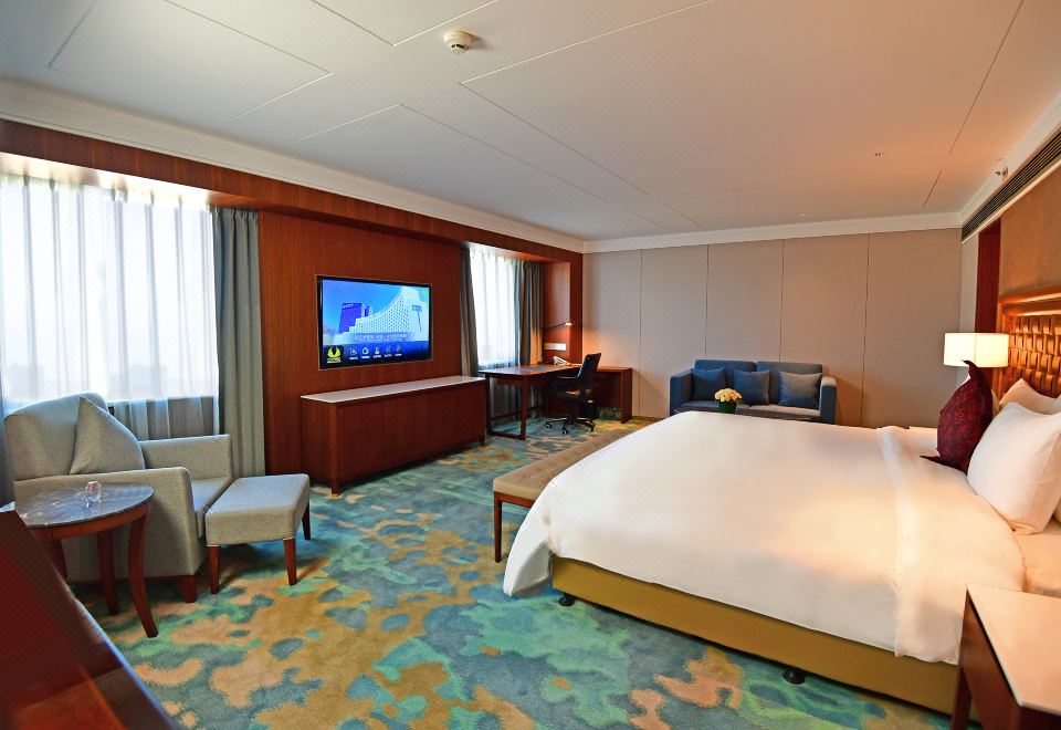 皇冠行政豪華間