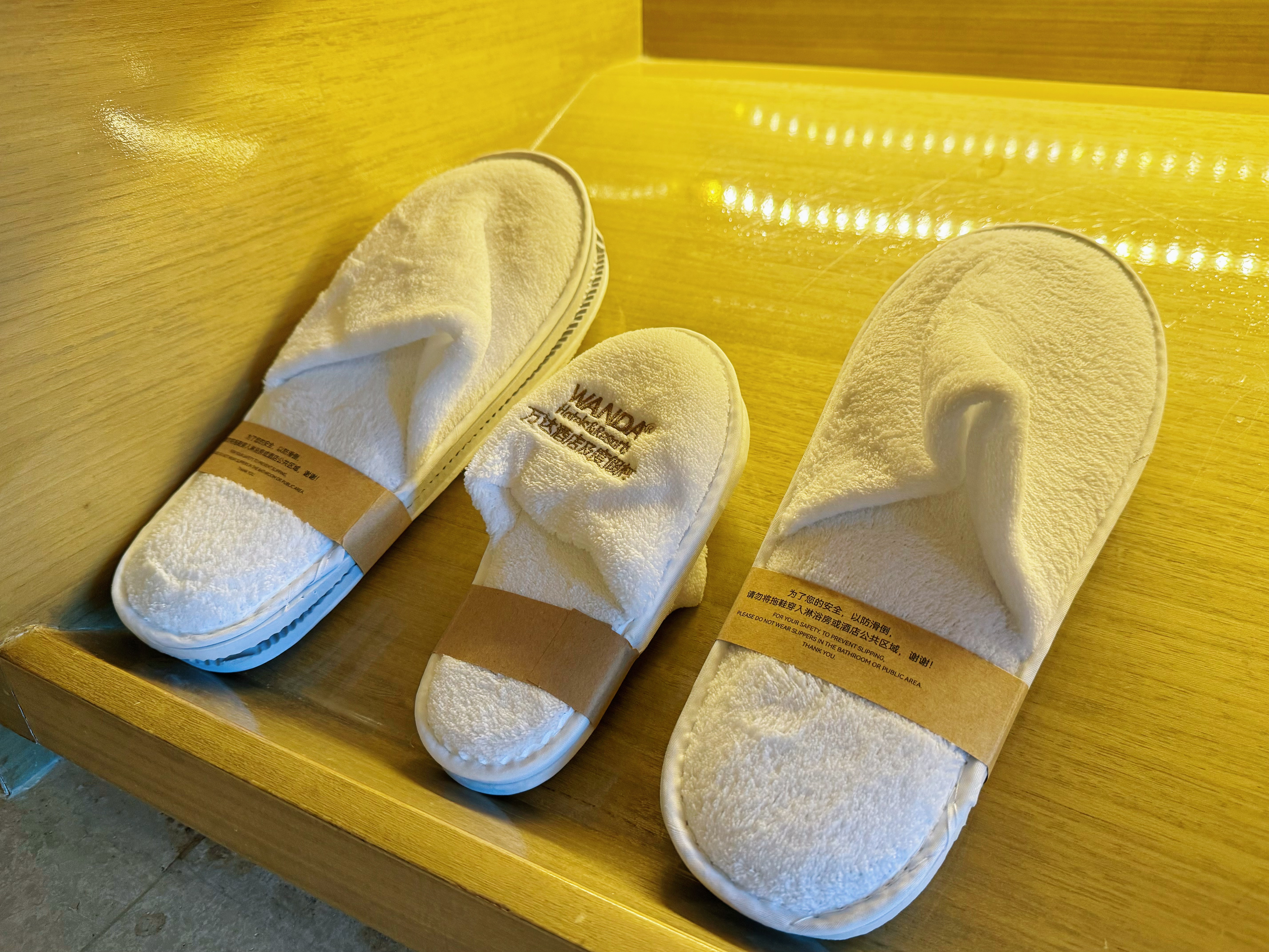 MOMO亲子主题大床房（乾湿分离浴室+浴缸+小童用品）