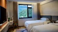 Jinglan Qingtang Hotel (Liuba Old Street)
