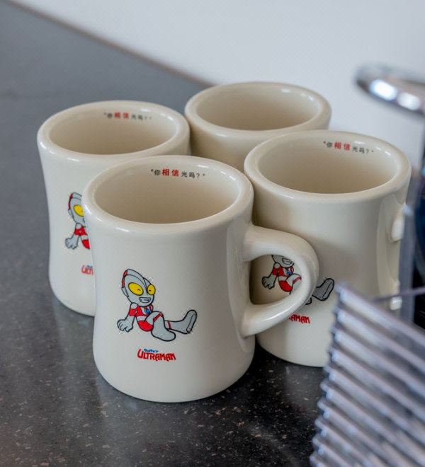 SeaView Garden Hotel QingdaoClassic Ultraman Theme Sea-view Two-Bedroom Suite (Two Double Beds + Two War Chariot Beds)