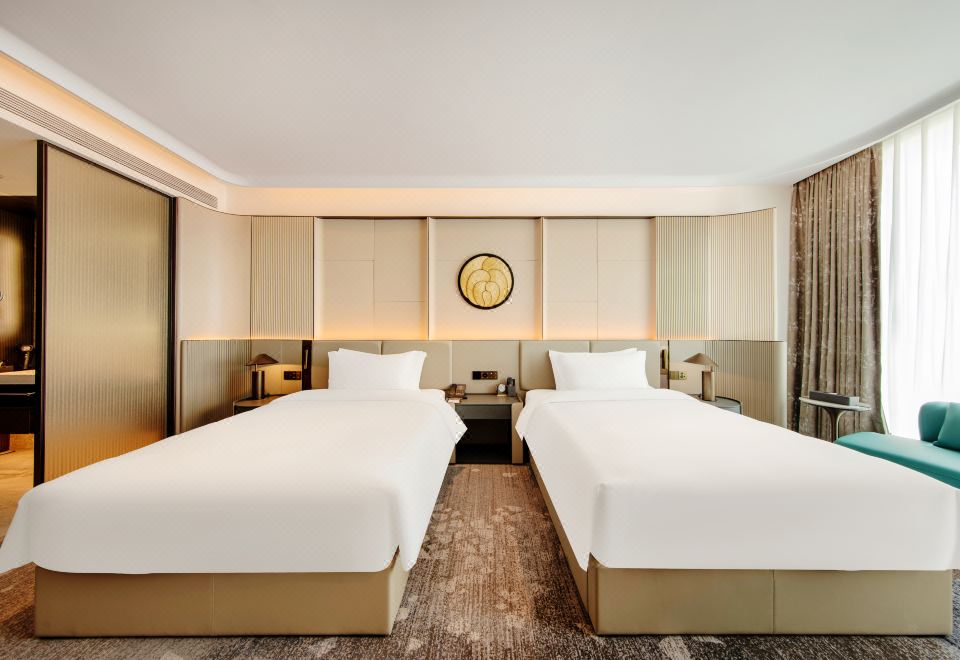 云端·高级双床房｜百米城景+氧吧蛋+空气机