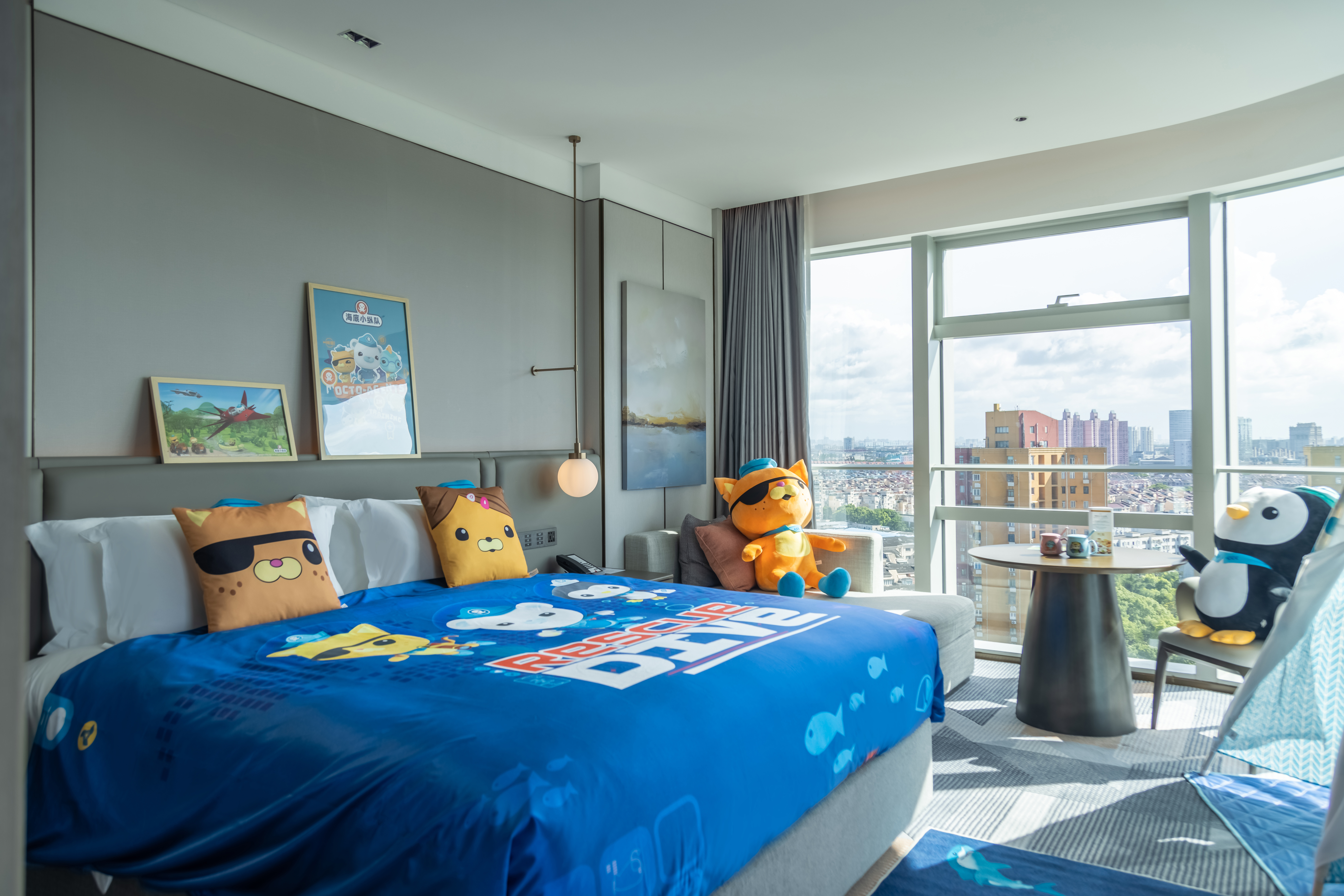 海底小縱隊親子城景套房