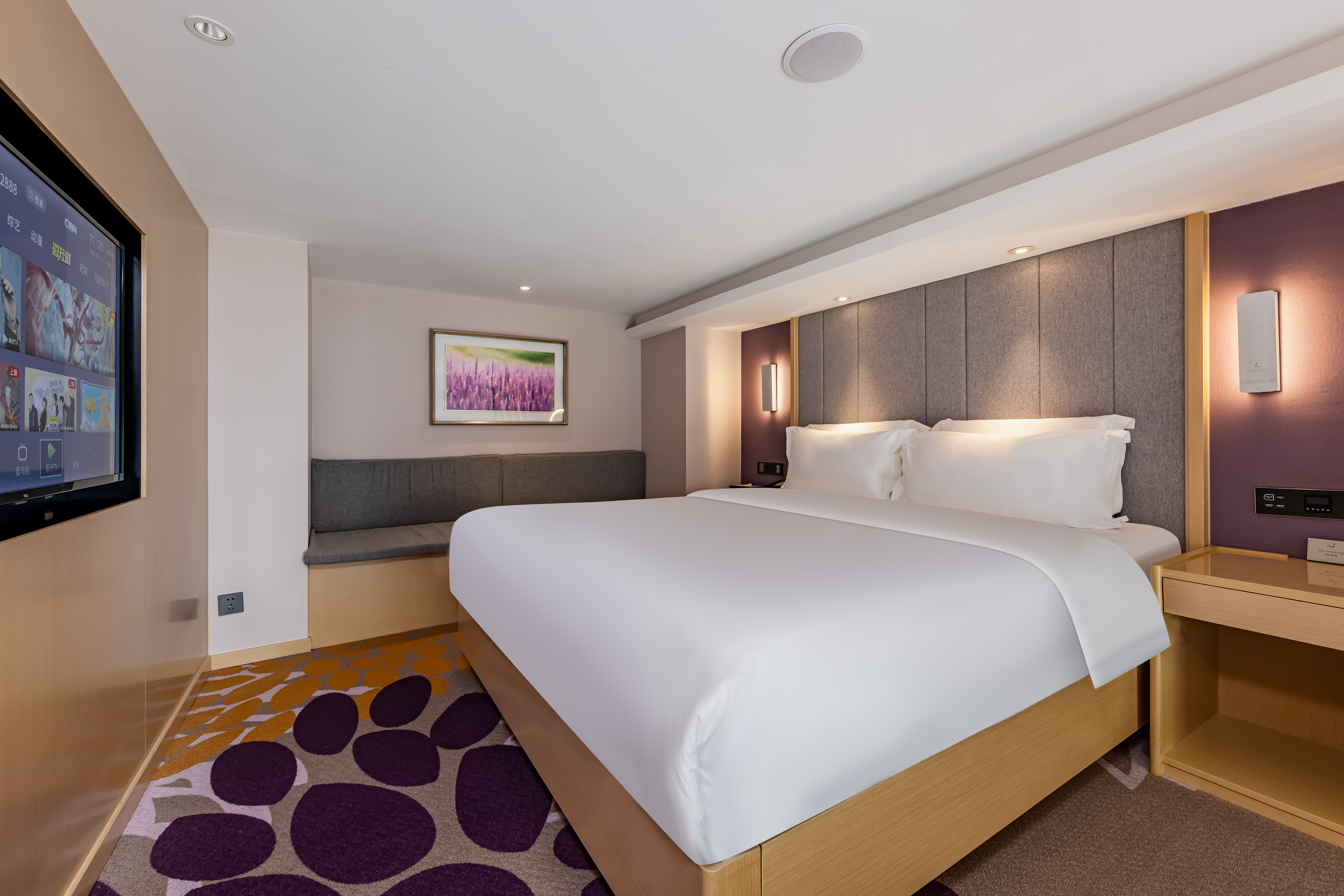 复式LOFT大床房?超大飘窗 ▏慕斯床垫 ▏品牌洗浴用品