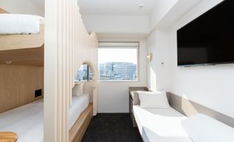 Hotel Keihan Kyobashi Grande - Housity