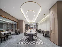 Homeinn Plus Hotel (Yulin Dingbian Changcheng North Street County People's Government)