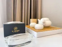 J oy· Light Hotel