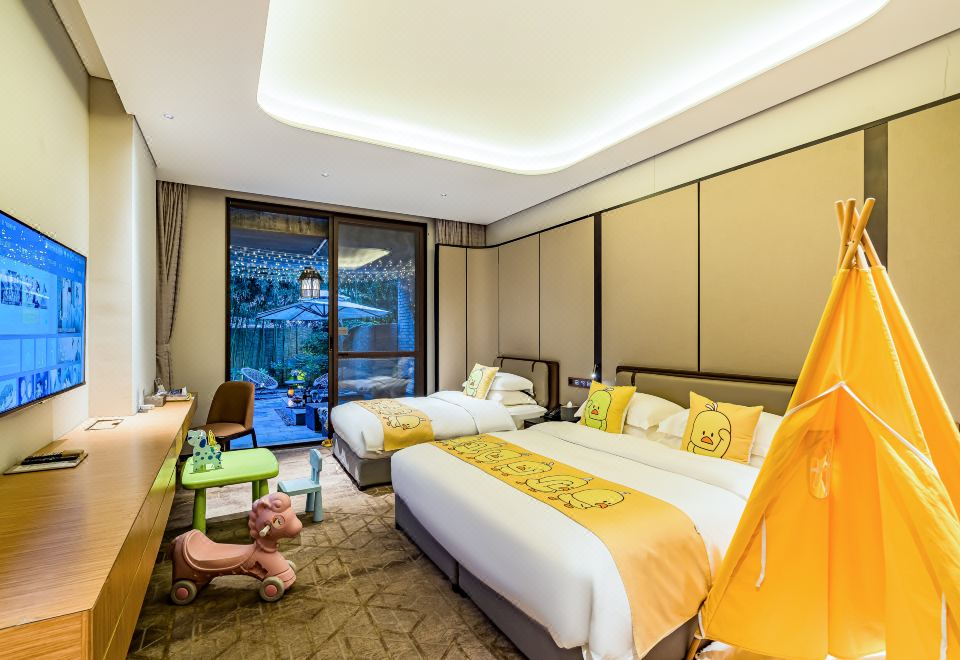 2号楼·亲子豪华私密汤屋家庭房