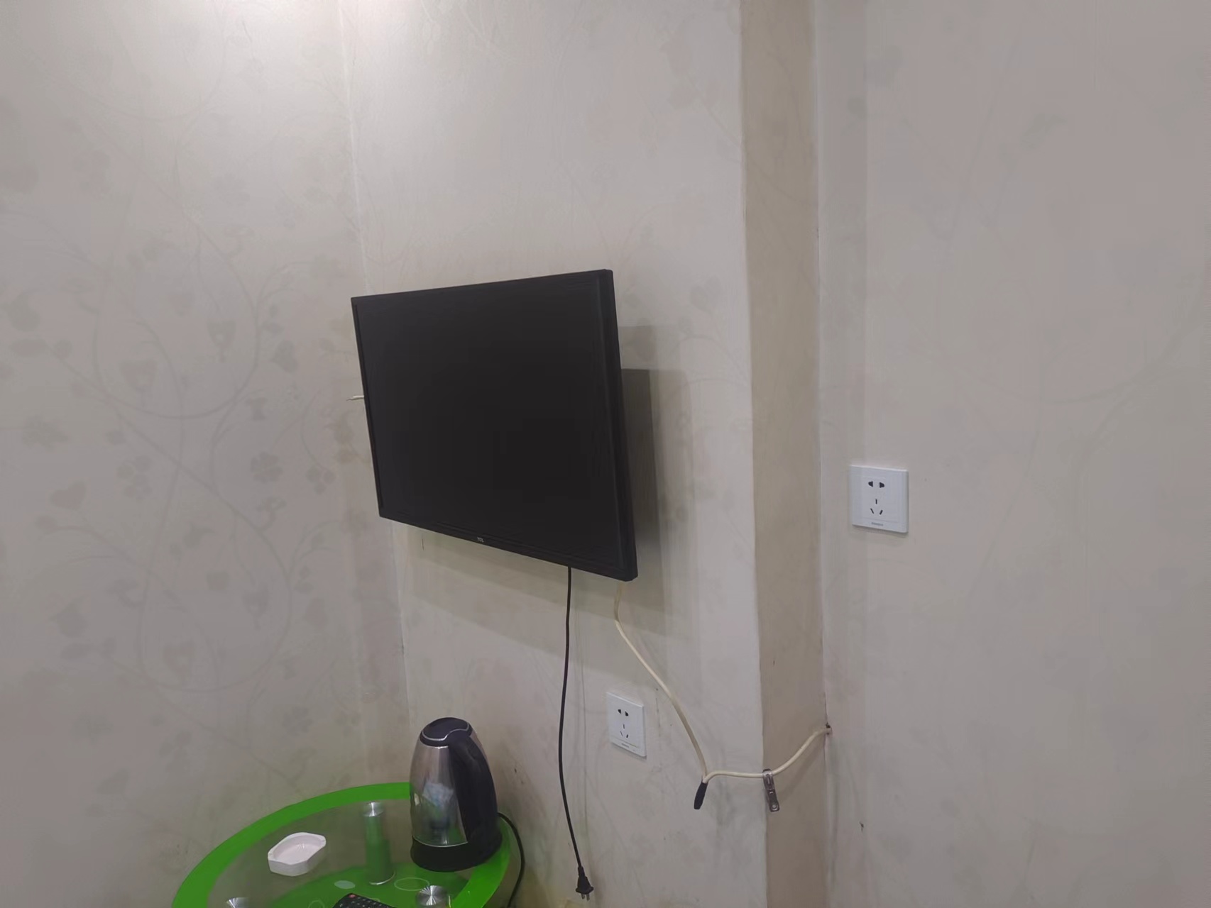 時尚大床房（無窗）