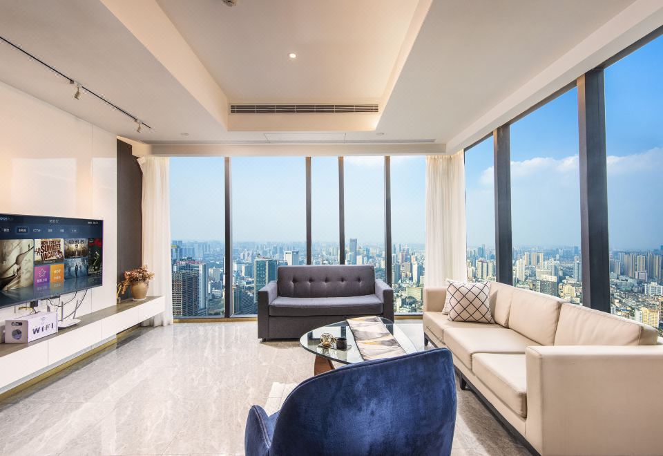 尊享雙臥套房（洗衣機+熨衣設備+咖 啡機）