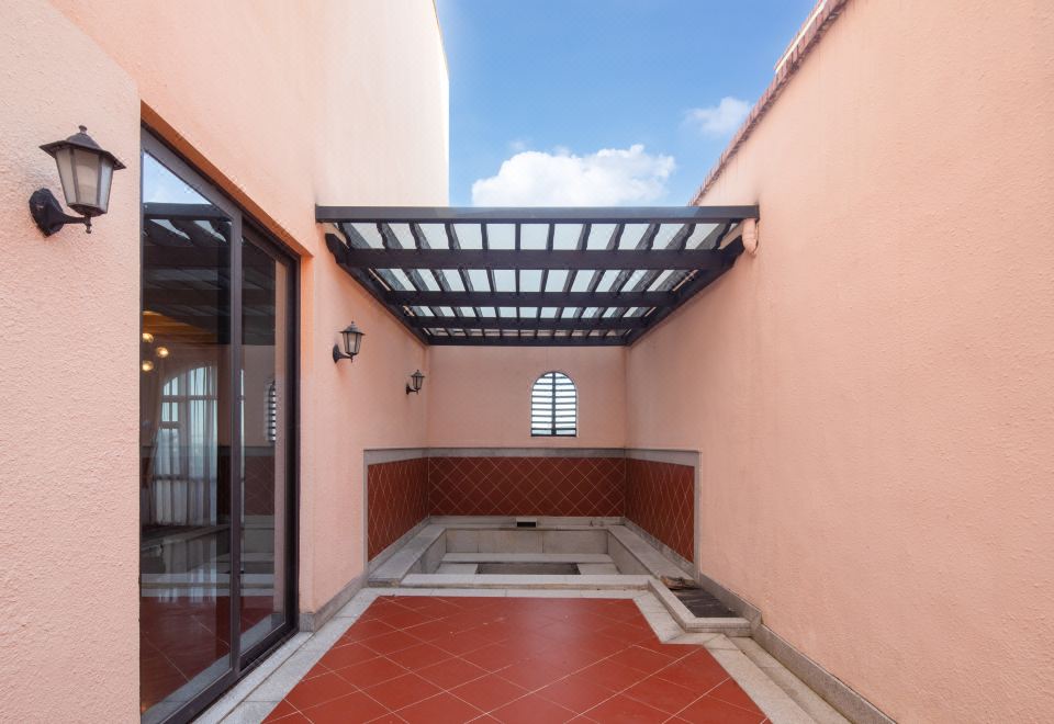 豪华温泉别墅4房A户型（带麻将+KTV）