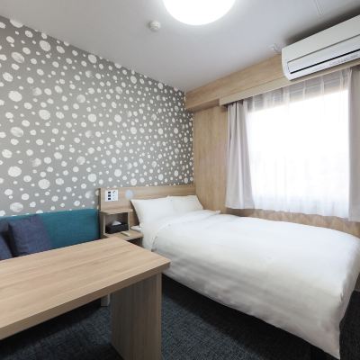 【禁煙】電子レンジ付 セミダブル スカイハートホテル成田 クーポン