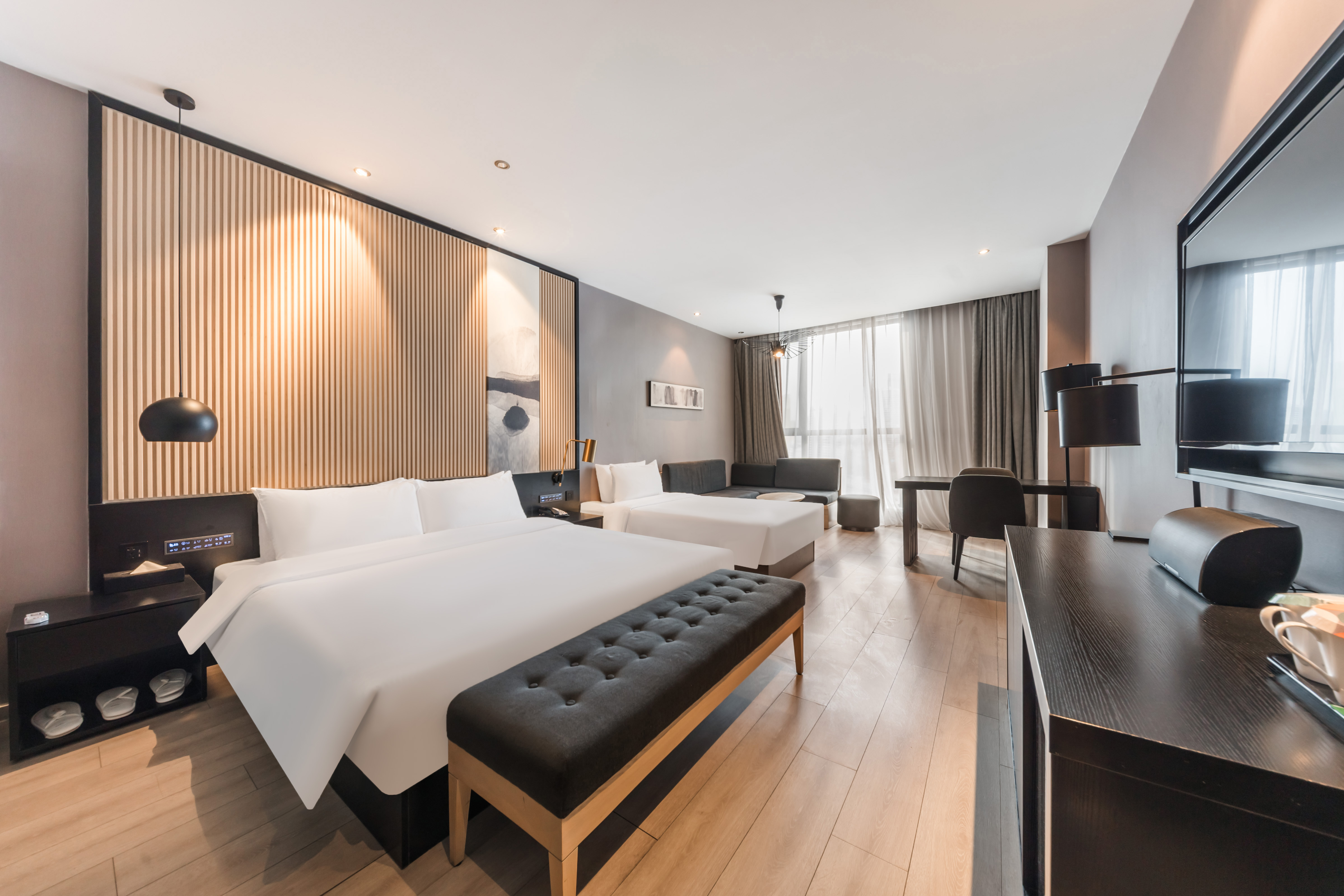 豪华家庭房（地暖+全屋智控+电视投屏+智能马桶）