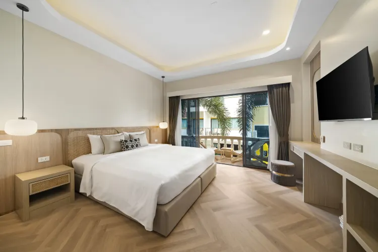 ห้องดีลักซ์วิวสระว่ายน้ำ - ไม่มีลิฟต์