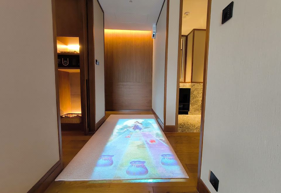 Xianghu Xiaoyao ManorMetaverse Family Room (Foldable Sofa Bed + AI Interaction + Floor Projection Game)