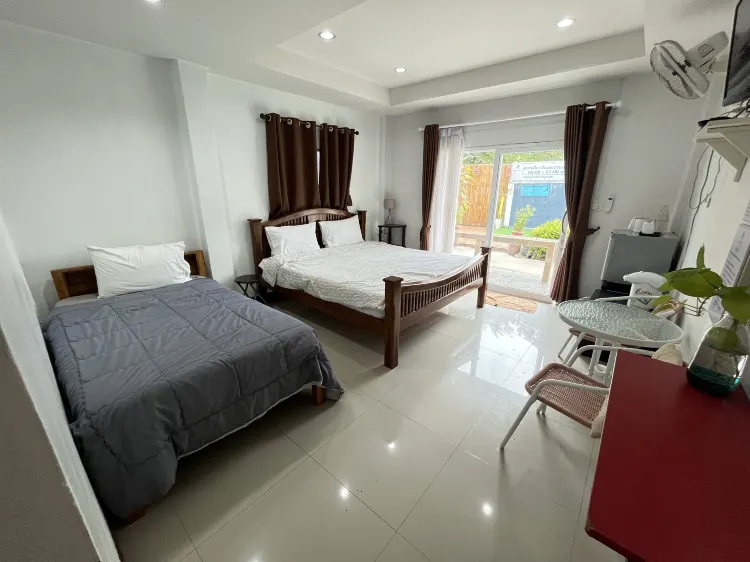 Triple Room (Old Building)