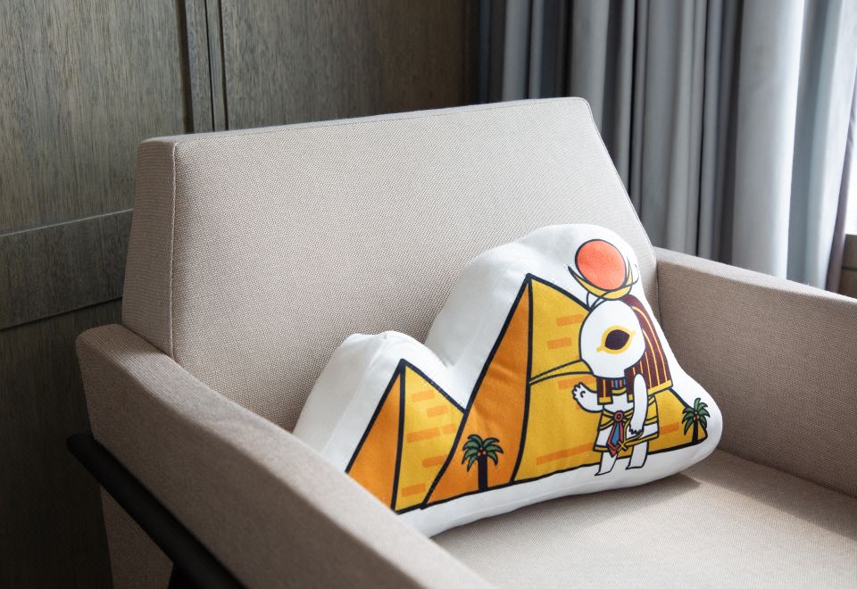 Park Hyatt HangzhouEgyptian Theme Family Deluxe Room