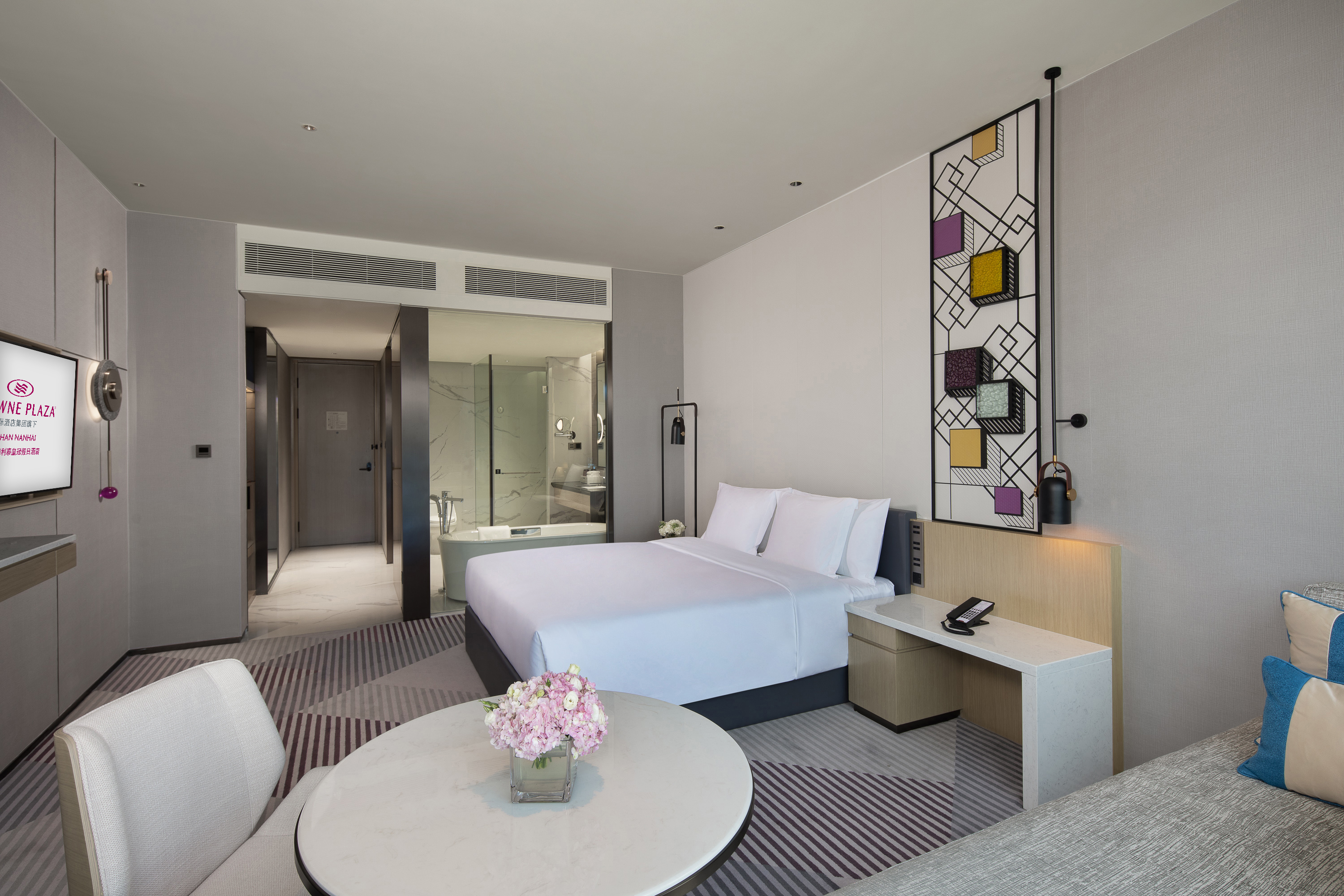 VR特色大床房（觀影+遊戲）