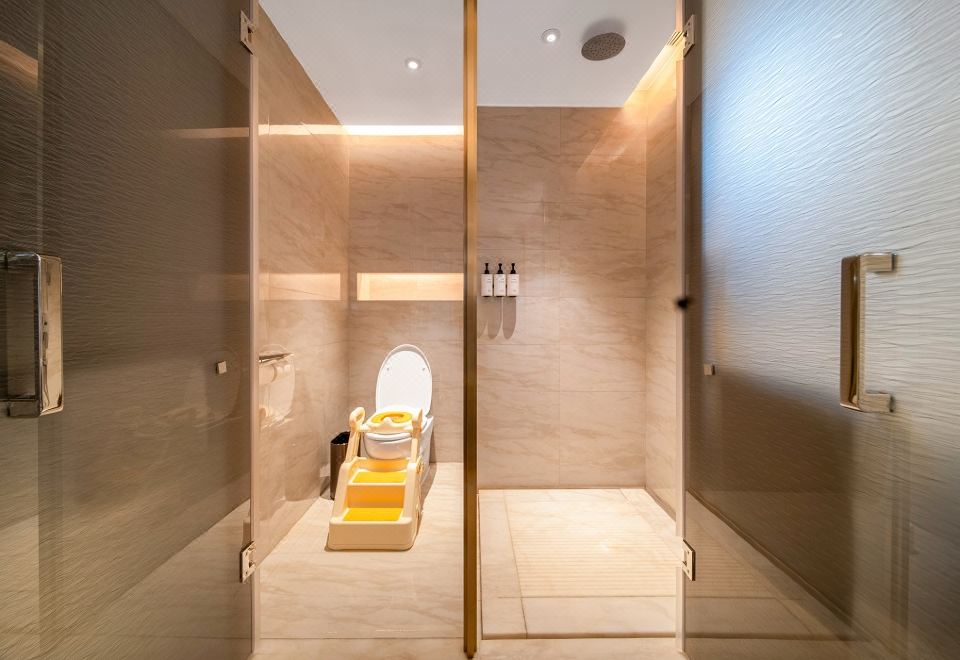 奶龍親子主題房