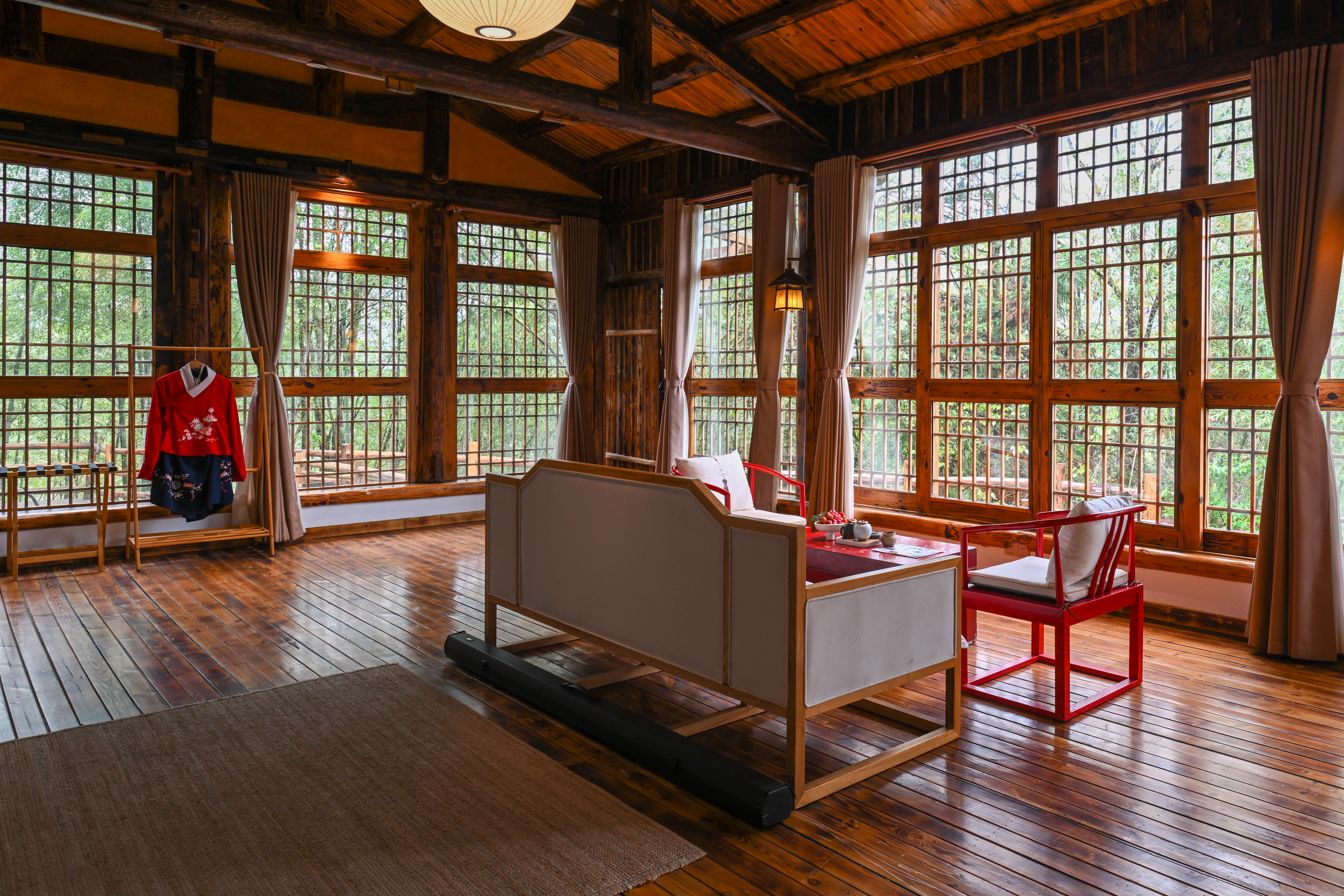 汉唐国风豪华家庭房