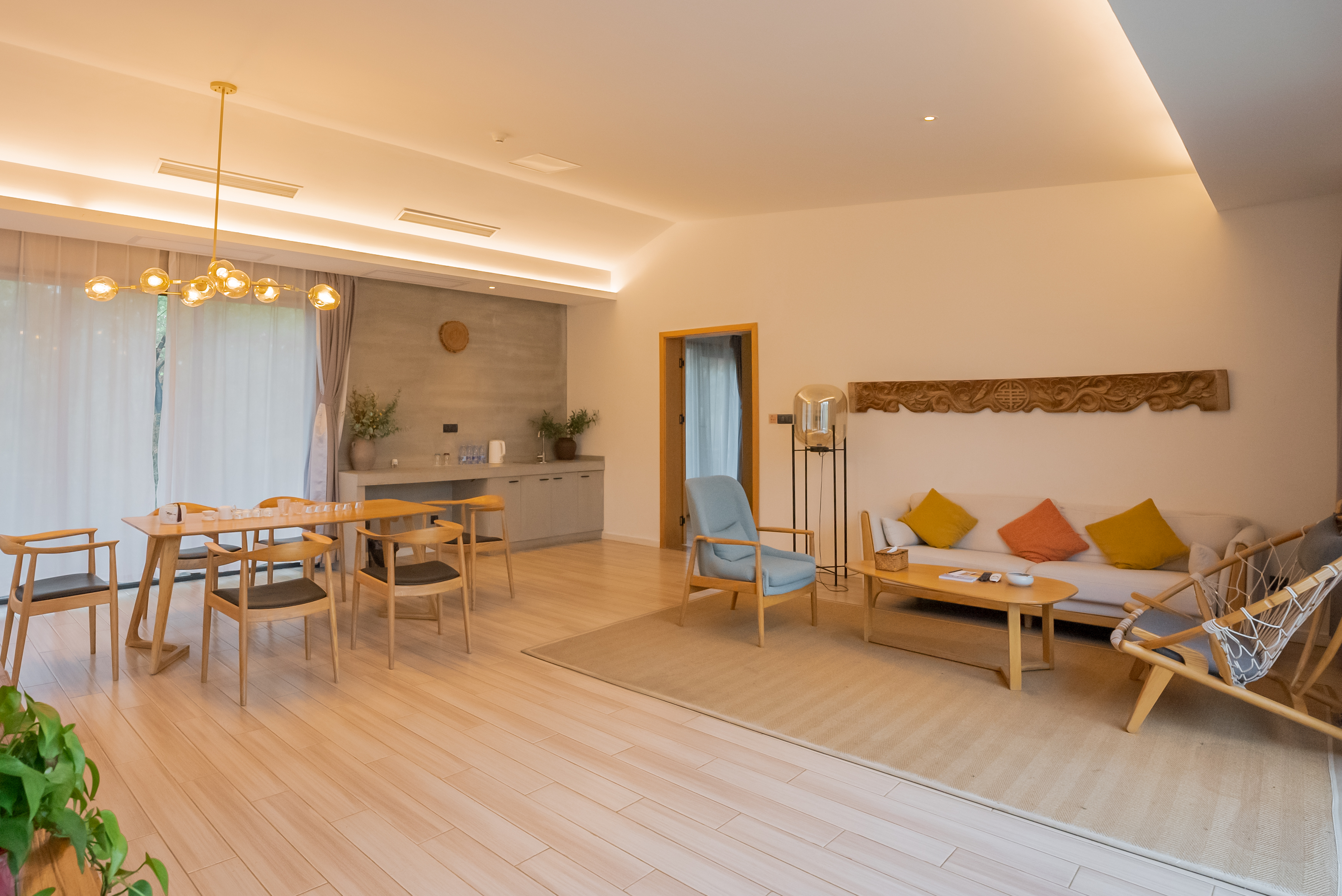 Family Friendly Suite - Garden-View