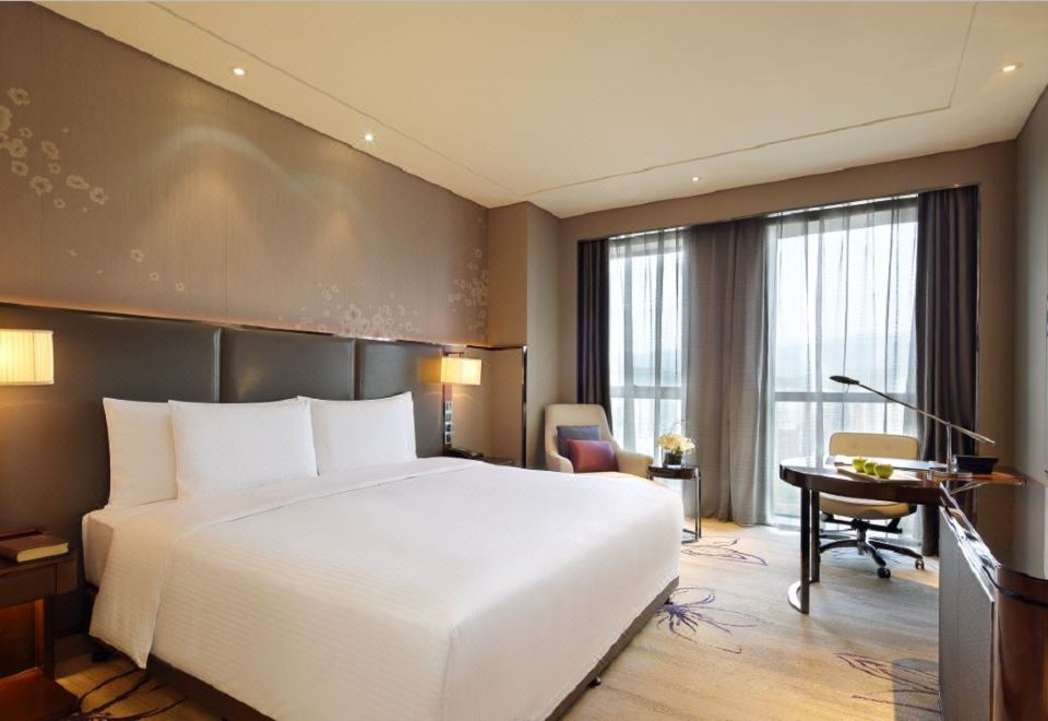 特價豪華大床房