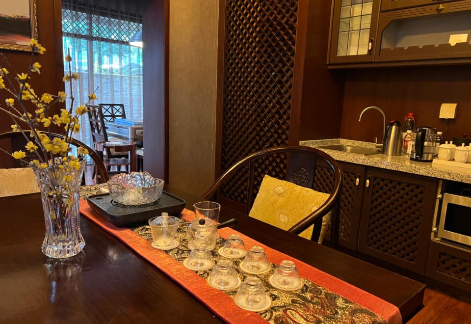 问野 · 中铁小院私汤套四别墅