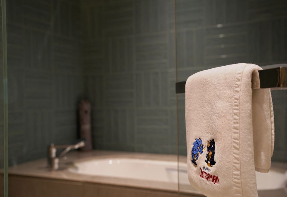 奥特曼尊享大床房（小童游乐+Coffee机+Minibar）