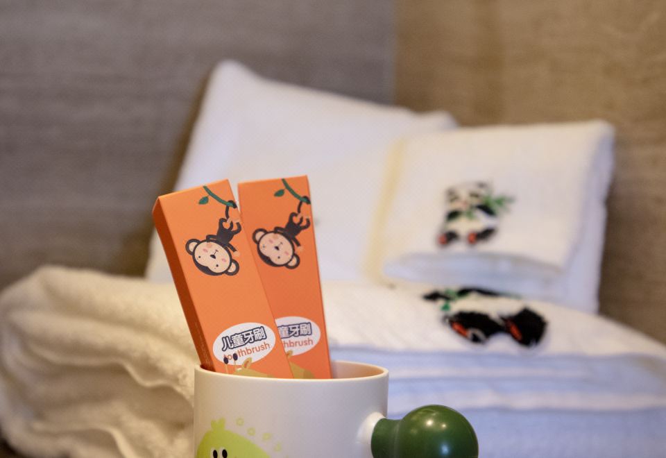 动物乐园亲子豪华大床房