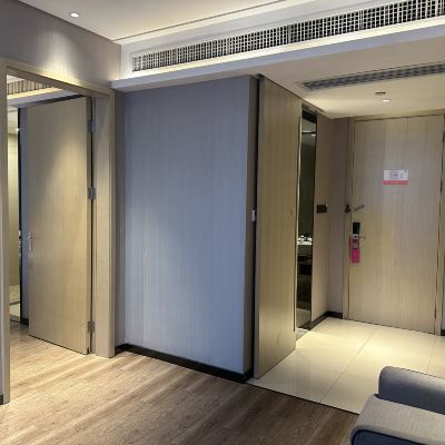 豪華套房 宜尚君品飯店（武漢理工大學街道口店）優惠