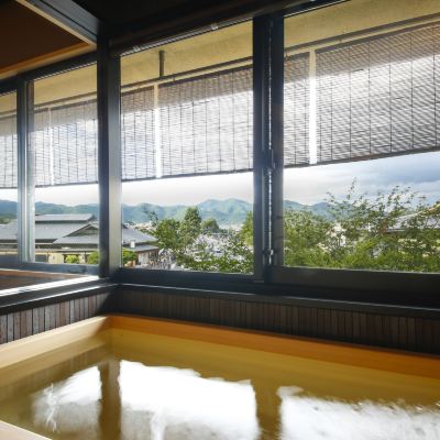 【秀山閣】檜内風呂付客室6畳 京都　嵐山温泉　渡月亭 クーポン