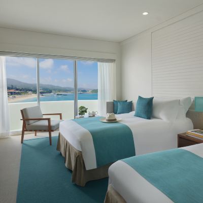 俱樂部海灘景雙人客房 ANA萬座海濱洲際飯店優惠