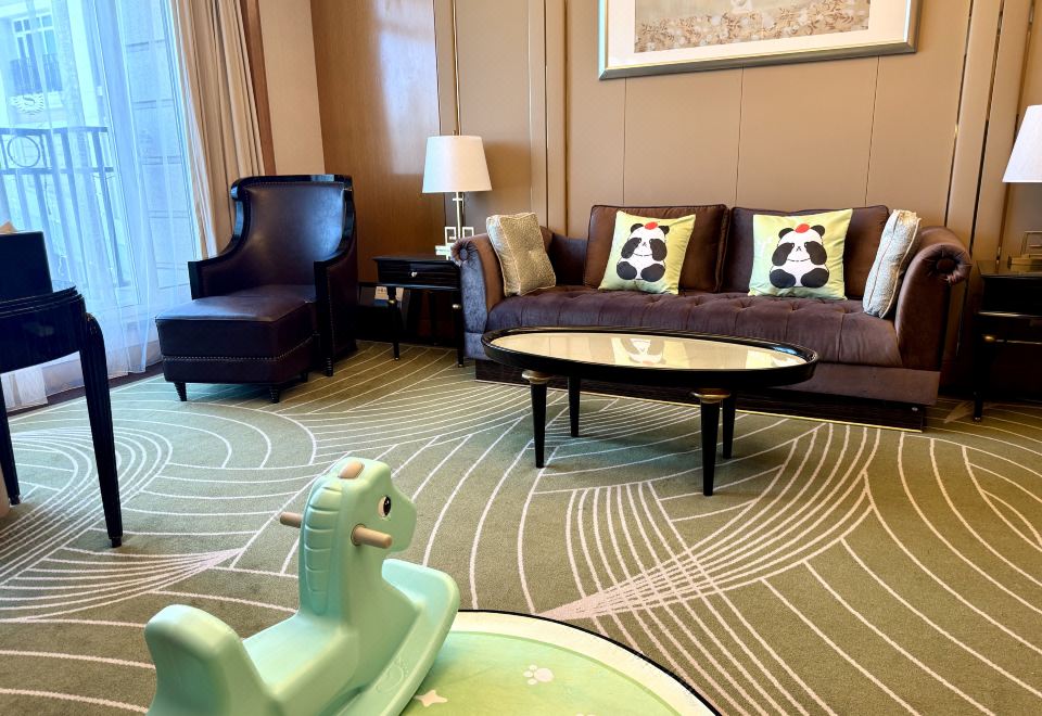 滚滚来喜熊猫主题亲子套房