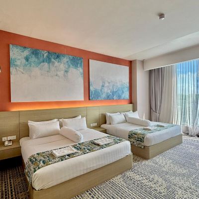 Quadruple Family Room Kupon D Elegance Grand Bandar Seri Alam