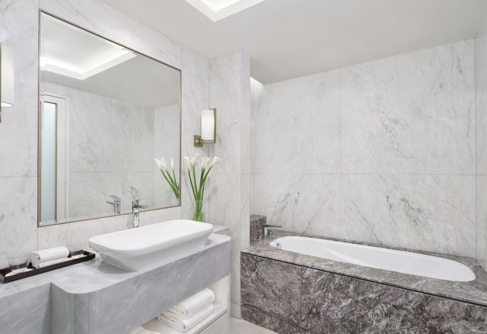 威斯汀精致套房（直达俱乐部休息室）