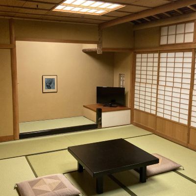 【禁煙】スタンダード露天風呂付和室 内風呂なし(眺望なし) 湯快リゾート 山中温泉 よしのや依緑園〈会席タイプ〉 クーポン