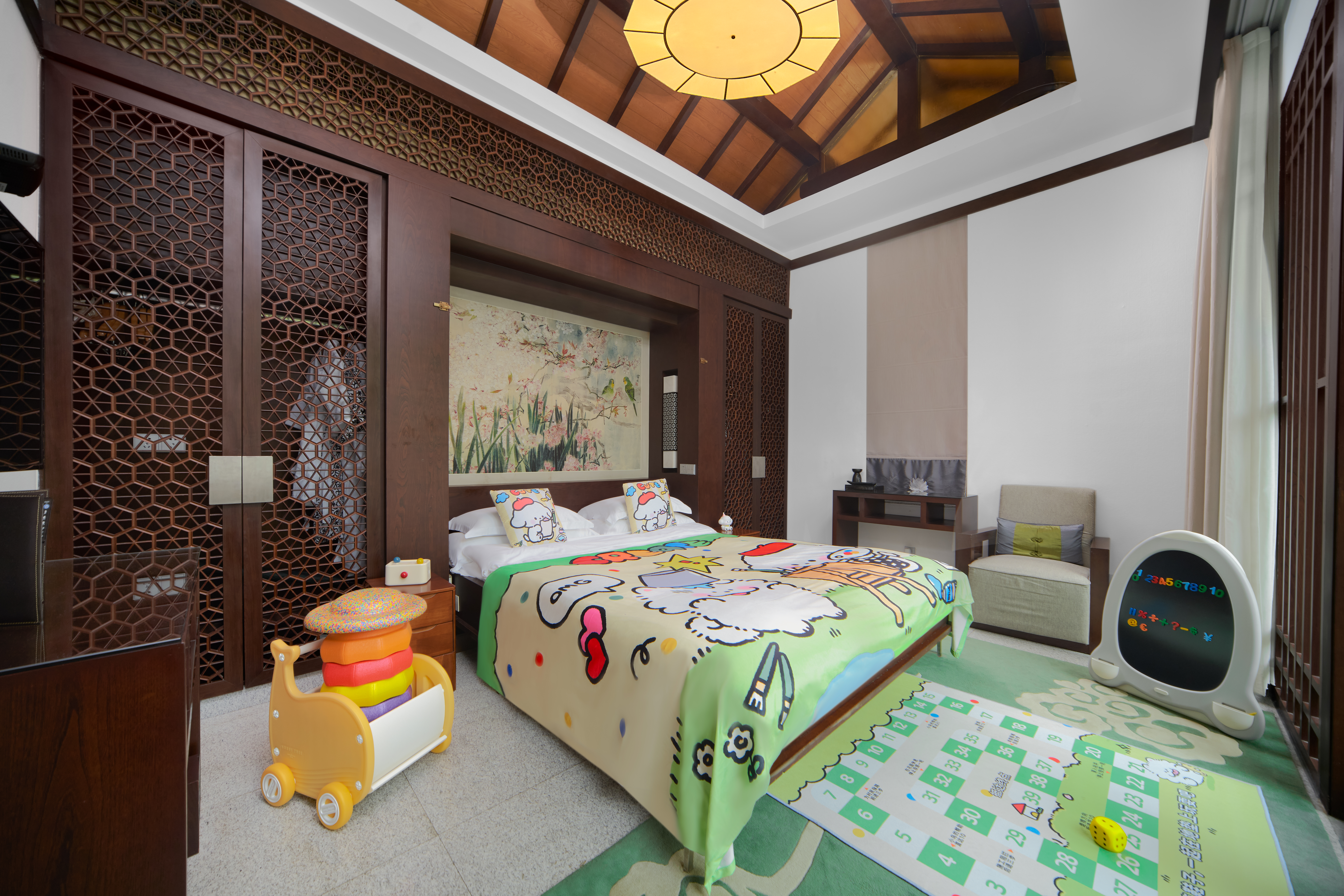 双卧室按摩池别墅-亲子主题房