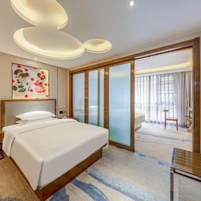 樂享·親子家庭房【全屋智能|記憶乳膠枕|零壓床墊】 昆明品華悦家酒店優惠