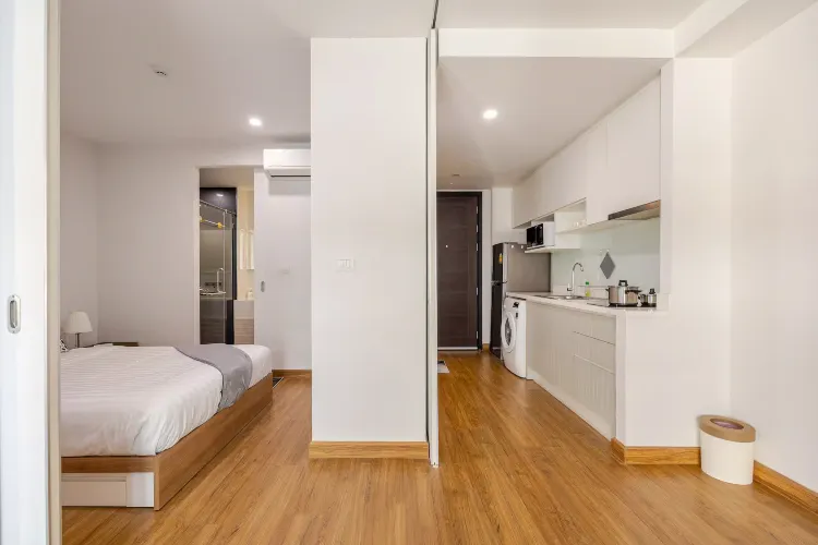 Superior 1-bedroom And 1-living Room Suite