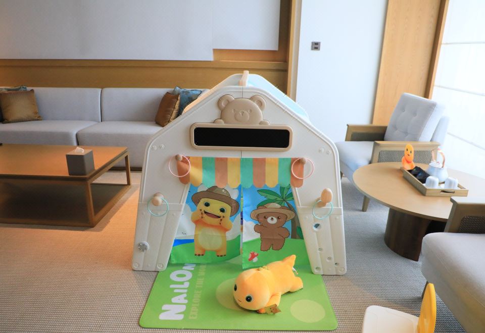 奶龙-探索世界主题湖景套房