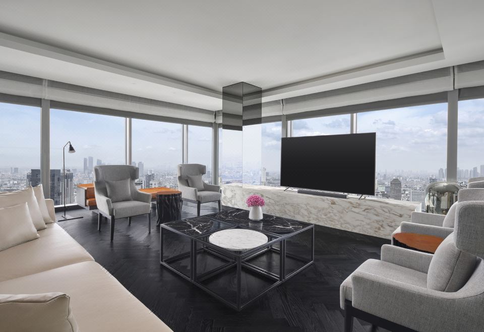 Park Hyatt JakartaPresidential Suite