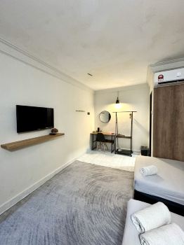 Andiana Hotel & Lodge
