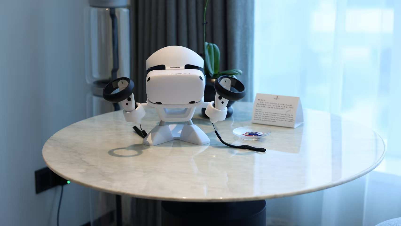 VR特色豪华大床房（观影+游戏）