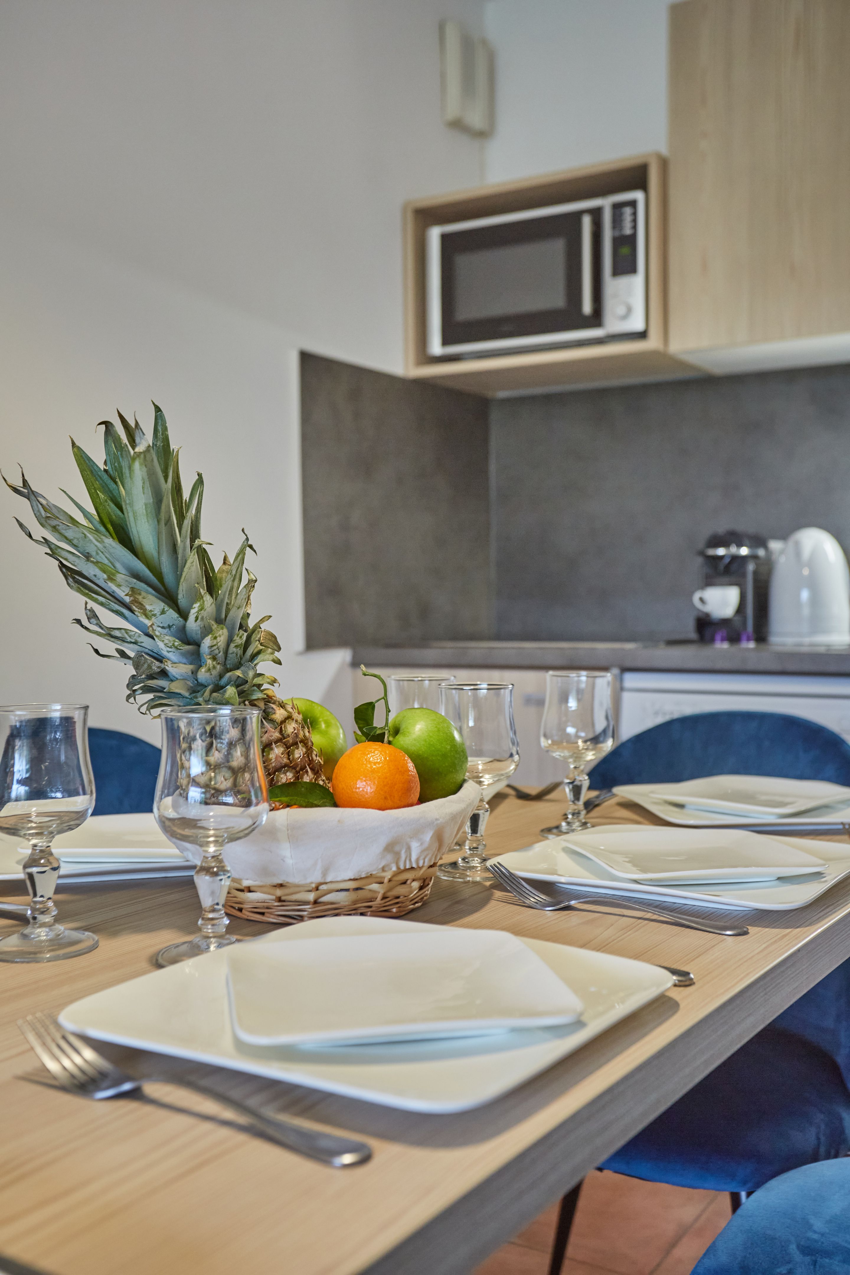 4房（8位客人）