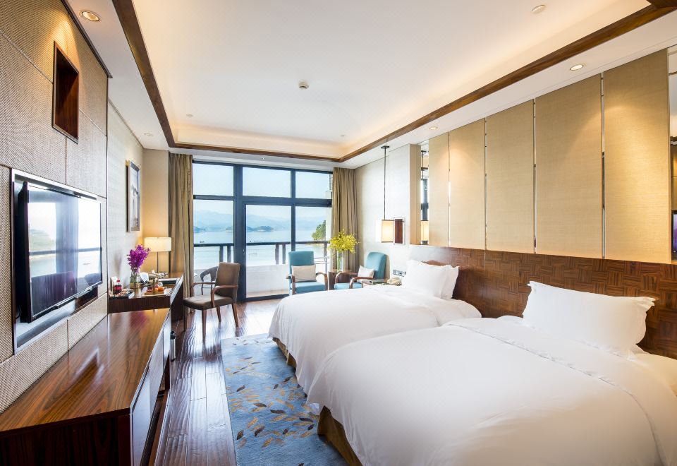 Narada Qiandao Lake ResortCentral Lake View Twin Room