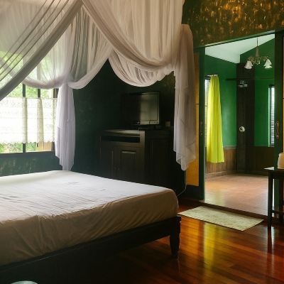 Manorah Suite Seven Senses Guesthouse Promo Code