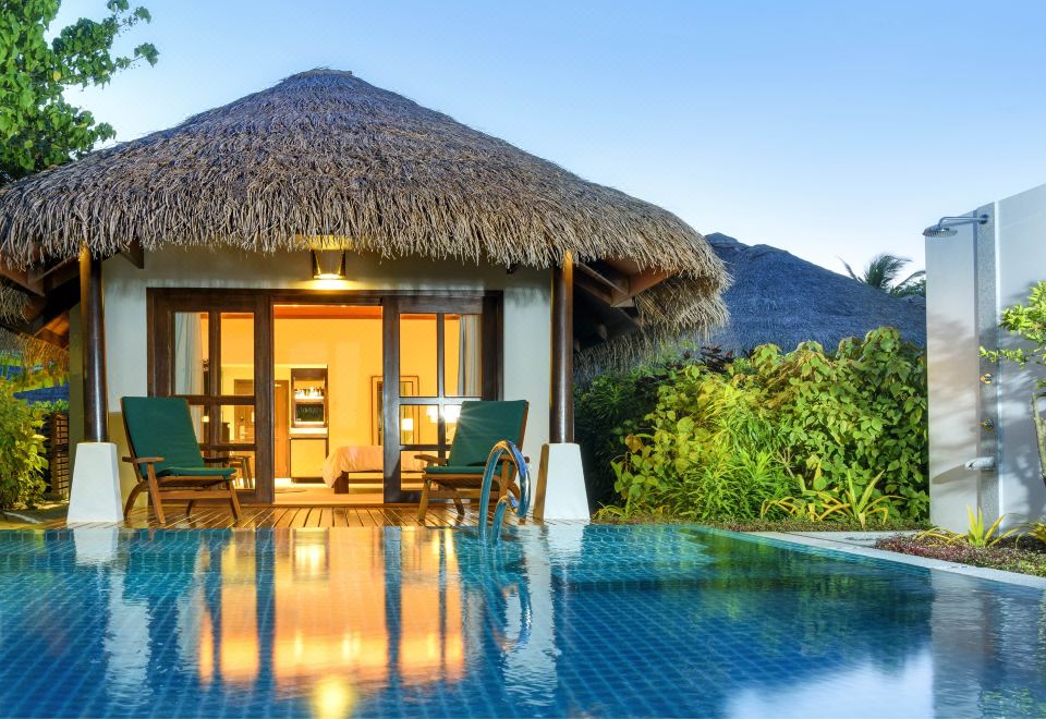 Sheraton Maldives Full Moon Resort & SpaCottage, 1 King, Island view, Plunge pool