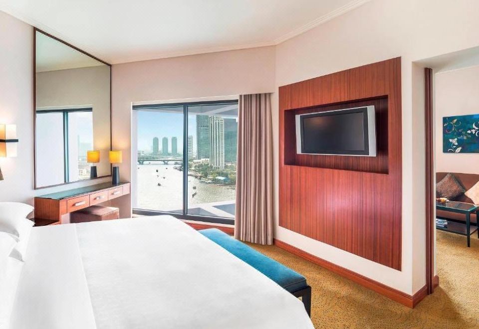 Royal Orchid Sheraton Hotel & TowersJunior Suite with riverview