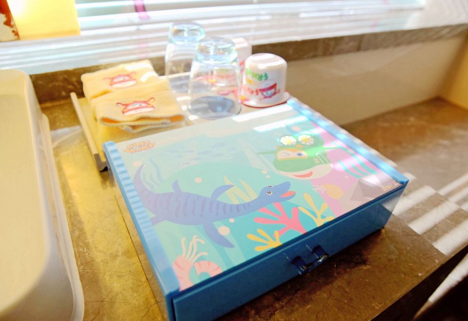 酷芽超級飛俠運動子母房